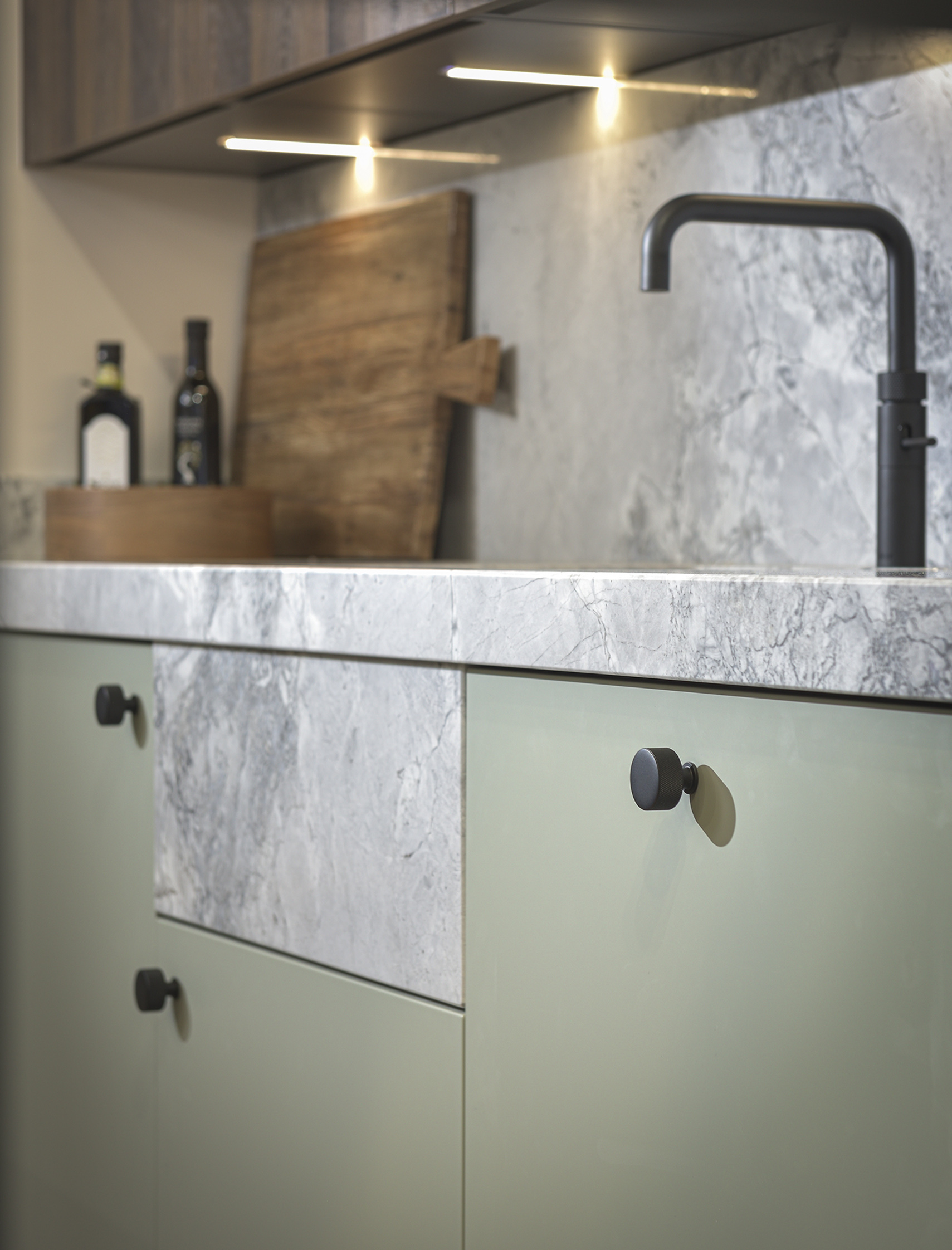 Daval Design Tips – 5 Power Questions to Ask Your Kitchen Designer