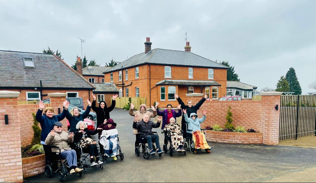 Epping care home residents and staff walk 1k a day for dementia